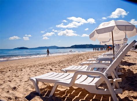 [Modelo Julinha] Praia da Daniela ao lado de Jurerê Internacional .